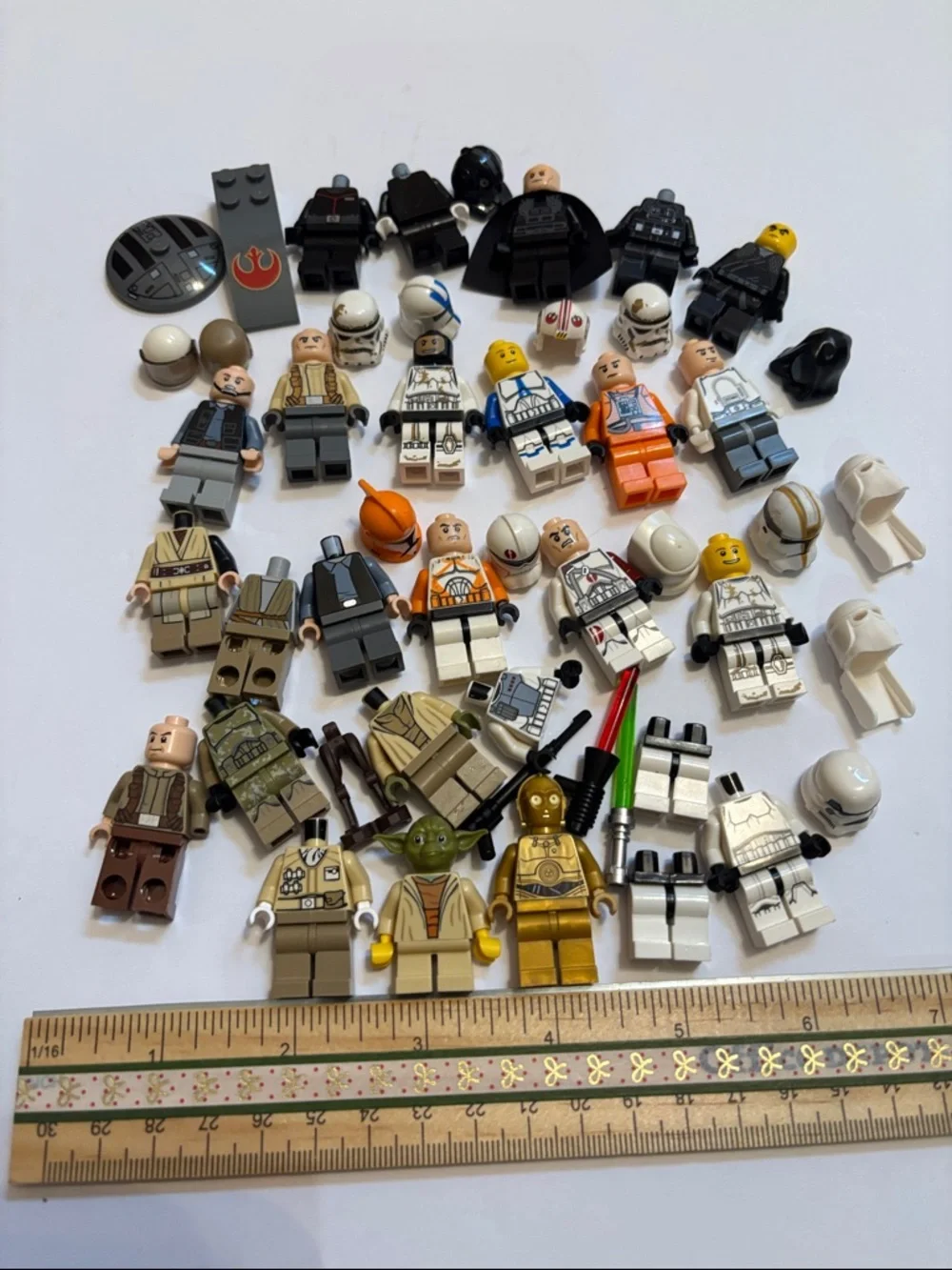 Lego bundle hatch logo